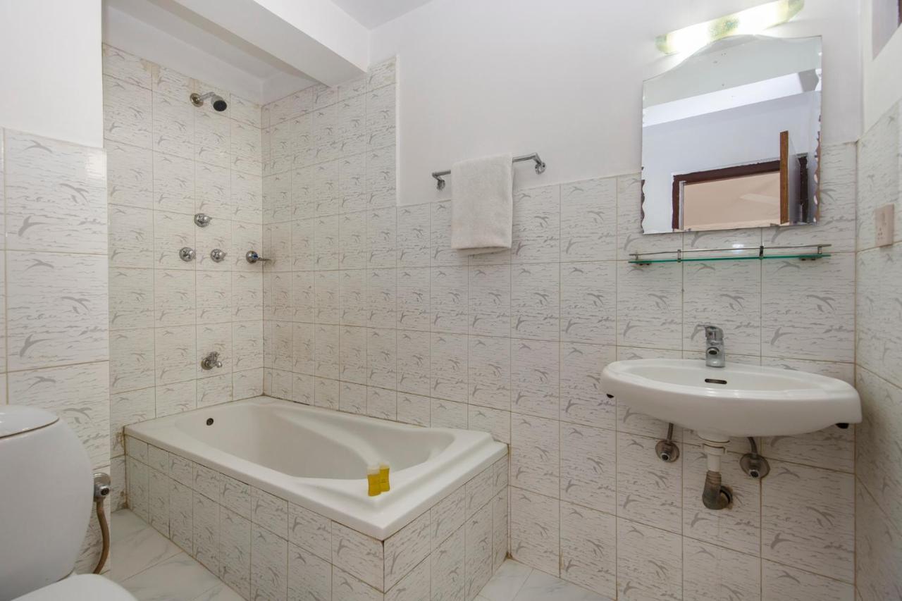 Pacific Guest House Kathmandu Bagian luar foto